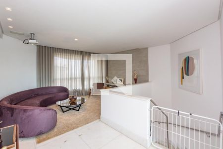 Apartamento à venda com 304m², 4 quartos e 4 vagasCobertura - Sala