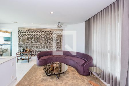 Apartamento à venda com 304m², 4 quartos e 4 vagasCobertura - Sala