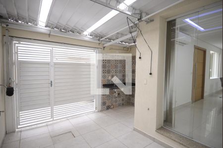 Casa para alugar com 158m², 3 quartos e 3 vagasQuintal/ Garagem