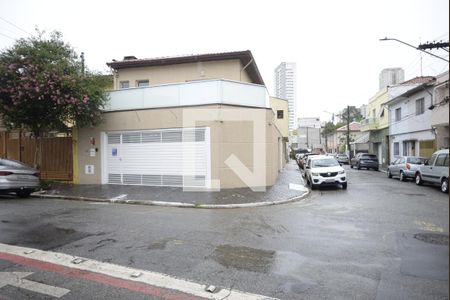 Casa para alugar com 158m², 3 quartos e 3 vagasFachada