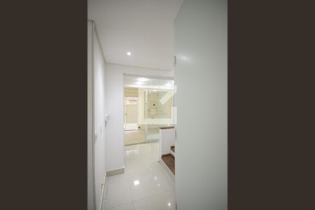 Casa para alugar com 158m², 3 quartos e 3 vagasCorredor