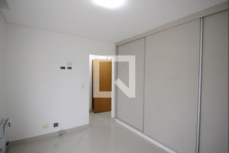 Casa para alugar com 158m², 3 quartos e 3 vagasSuíte 3