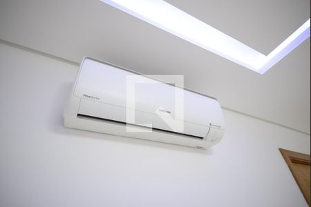 Sala de casa à venda com 3 quartos, 158m² em Vila Monumento, São Paulo