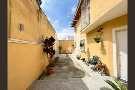 Casa de condomínio à venda com 68m², 2 quartos e 2 vagas Casa de condomínio à venda com 68m², 2 quartos e 2 vagasÁrea comum