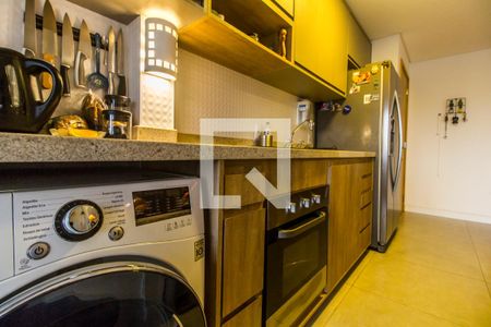 Apartamento à venda com 70m², 2 quartos e 1 vagaÁrea de Serviço