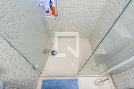 Apartamento à venda com 70m², 2 quartos e 1 vagaDetalhe do Banheiro da Suite