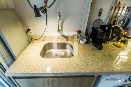 Apartamento à venda com 70m², 2 quartos e 1 vagaÁrea de Serviço