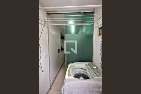 Apartamento à venda com 78m², 2 quartos e 1 vaga Apartamento à venda com 78m², 2 quartos e 1 vagaÁrea de Serviço