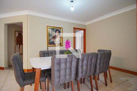 Apartamento à venda com 250m², 3 quartos e 2 vagasSala de Jantar