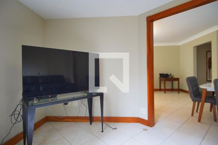 Apartamento à venda com 250m², 3 quartos e 2 vagasSala de televisão