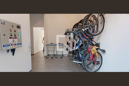 Apartamento para alugar com 34m², 2 quartos e sem vaga Apartamento para alugar com 34m², 2 quartos e sem vagaÁrea comum - Bicicletários