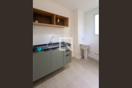 Apartamento para alugar com 34m², 2 quartos e sem vaga Apartamento para alugar com 34m², 2 quartos e sem vagaCozinha e Área de Serviço