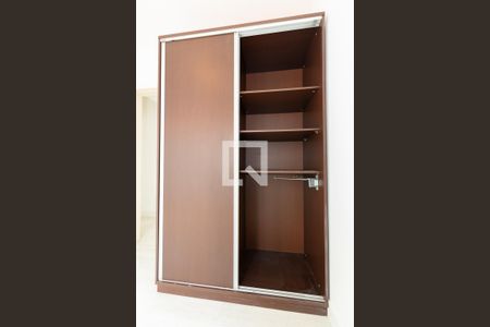 Apartamento para alugar com 50m², 2 quartos e 1 vagaQuarto 1 - Armário