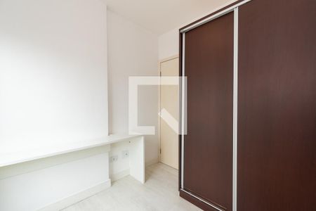 Quarto 1 de apartamento para alugar com 2 quartos, 50m² em Batel, Curitiba