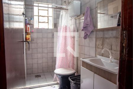 Banheiro de casa para alugar com 2 quartos, 100m² em Cecília, Viamão