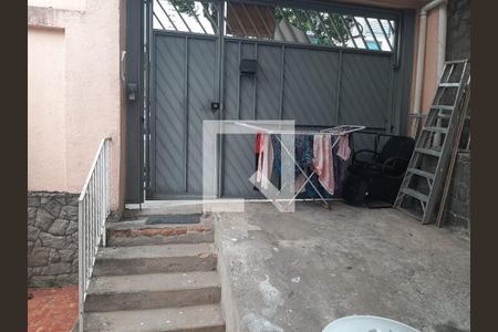 Casa à venda com 196m², 2 quartos e 1 vaga Casa à venda com 196m², 2 quartos e 1 vagaGaragem