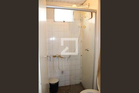 Banheiro 3 de apartamento à venda com 2 quartos, 49m² em Tres Barras, Contagem