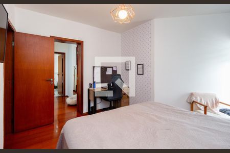 Apartamento à venda com 167m², 3 quartos e 2 vagasQuarto 3 - Suíte