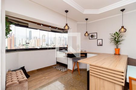 Apartamento à venda com 167m², 3 quartos e 2 vagasVaranda