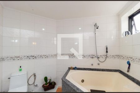 Apartamento à venda com 167m², 3 quartos e 2 vagasBanheiro - Suíte
