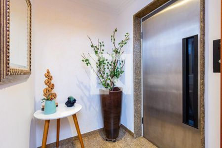 Apartamento à venda com 167m², 3 quartos e 2 vagasHall de entrada