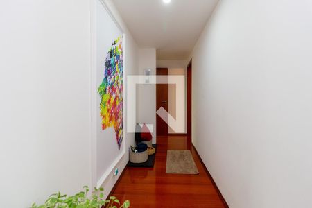 Apartamento à venda com 167m², 3 quartos e 2 vagasCorredor