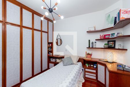 Apartamento à venda com 167m², 3 quartos e 2 vagasQuarto 2