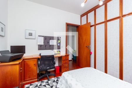 Apartamento à venda com 167m², 3 quartos e 2 vagasQuarto 2