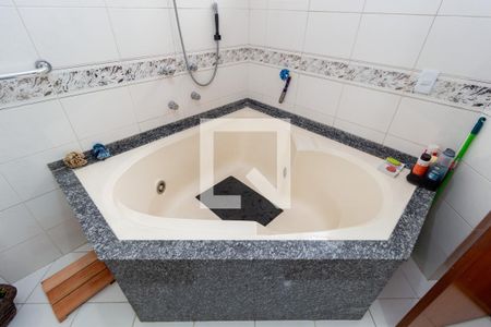 Apartamento à venda com 167m², 3 quartos e 2 vagasDetalhe Banheiro - Suíte