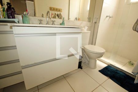 Apartamento à venda com 86m², 3 quartos e 2 vagasBanheiro Quarto 1