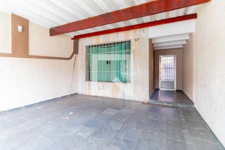 Casa à venda com 170m², 3 quartos e 2 vagasGaragem
