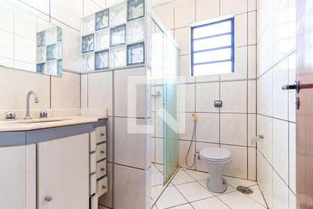 Casa à venda com 170m², 3 quartos e 2 vagasBanheiro da Suíte 2