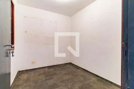 Casa à venda com 170m², 3 quartos e 2 vagasQuarto de Serviço