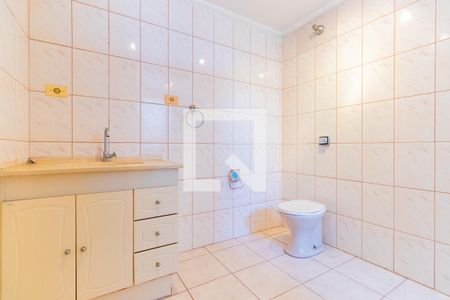 Casa à venda com 170m², 3 quartos e 2 vagasBanheiro da Suíte 1