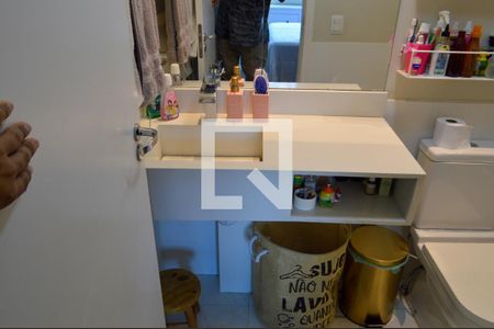 Apartamento à venda com 125m², 3 quartos e 1 vagaBanheiro da Suíte 1