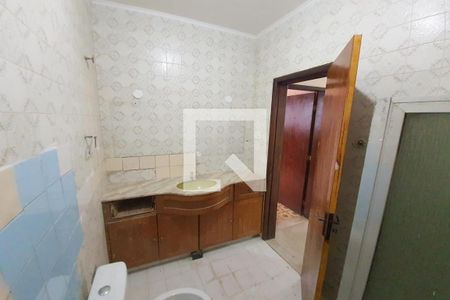 Casa para alugar com 300m², 5 quartos e 2 vagas Casa para alugar com 300m², 5 quartos e 2 vagasBanheiro Social