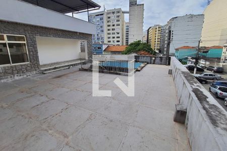 Casa para alugar com 300m², 5 quartos e 2 vagas Casa para alugar com 300m², 5 quartos e 2 vagasPiscina