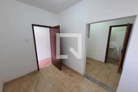 Casa para alugar com 300m², 5 quartos e 2 vagas Casa para alugar com 300m², 5 quartos e 2 vagasQuarto 2