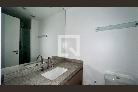 Apartamento para alugar com 44m², 1 quarto e 1 vaga Apartamento para alugar com 44m², 1 quarto e 1 vagaBanheiro da Suíte