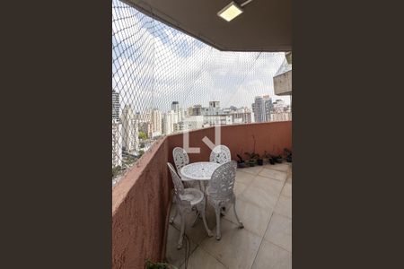 Varanda de apartamento à venda com 4 quartos, 156m² em Vila Nova Conceição, São Paulo