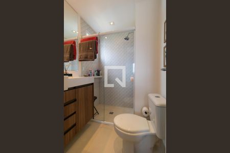 Apartamento à venda com 85m², 2 quartos e 2 vagas Apartamento à venda com 85m², 2 quartos e 2 vagasBanheiro da Suíte 02