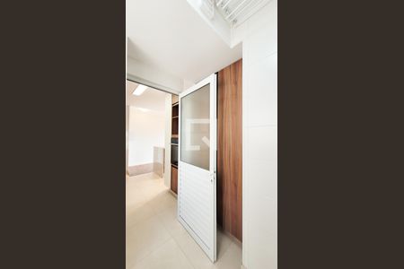 Apartamento à venda com 85m², 2 quartos e 2 vagas Apartamento à venda com 85m², 2 quartos e 2 vagasÁrea de Serviço