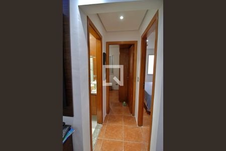 Corredor de apartamento à venda com 2 quartos, 53m² em Jardim Umarizal, São Paulo