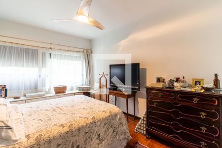 Apartamento à venda com 200m², 3 quartos e 2 vagasSuíte - Quarto 1