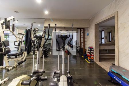 Apartamento à venda com 200m², 3 quartos e 2 vagasÁrea Comum - Academia