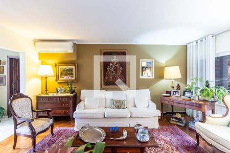 Sala 1 de apartamento à venda com 3 quartos, 200m² em Cerqueira César, São Paulo