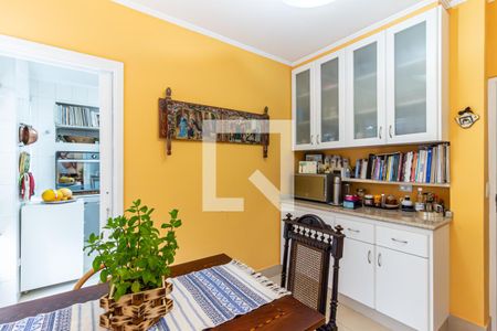 Apartamento à venda com 200m², 3 quartos e 2 vagasCozinha 1