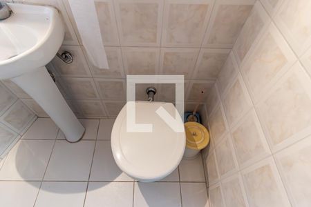 Apartamento à venda com 200m², 3 quartos e 2 vagasÁrea de Serviço - Banheiro 4 - Detalhe Vaso Sanitário