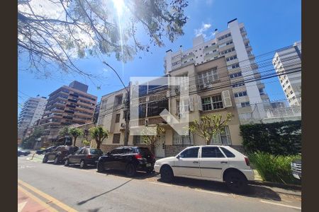 Apartamento à venda com 93m², 3 quartos e sem vaga Apartamento à venda com 93m², 3 quartos e sem vagaFachada