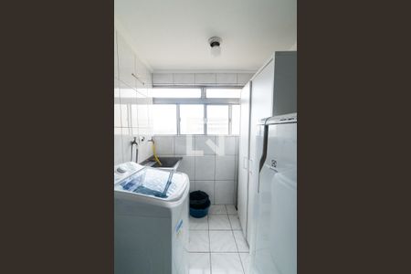 Apartamento à venda com 80m², 2 quartos e 1 vagaÁrea de Serviço